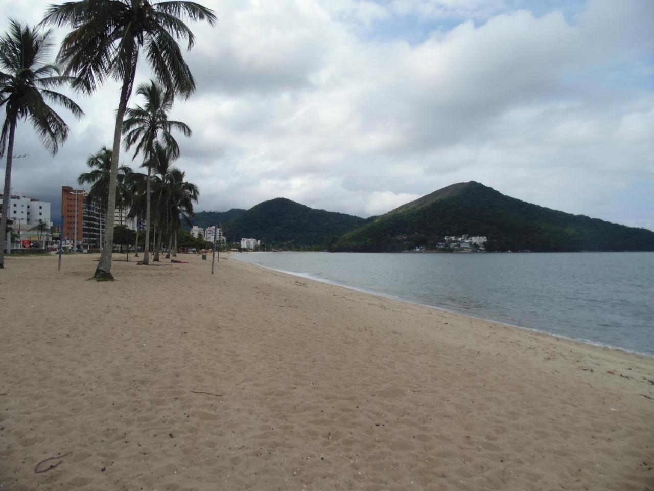 Sunny Apartamentos De 1 E 2 Dormitorios Na Martin De Sa Proximo A Praia 卡拉瓜塔图巴 外观 照片